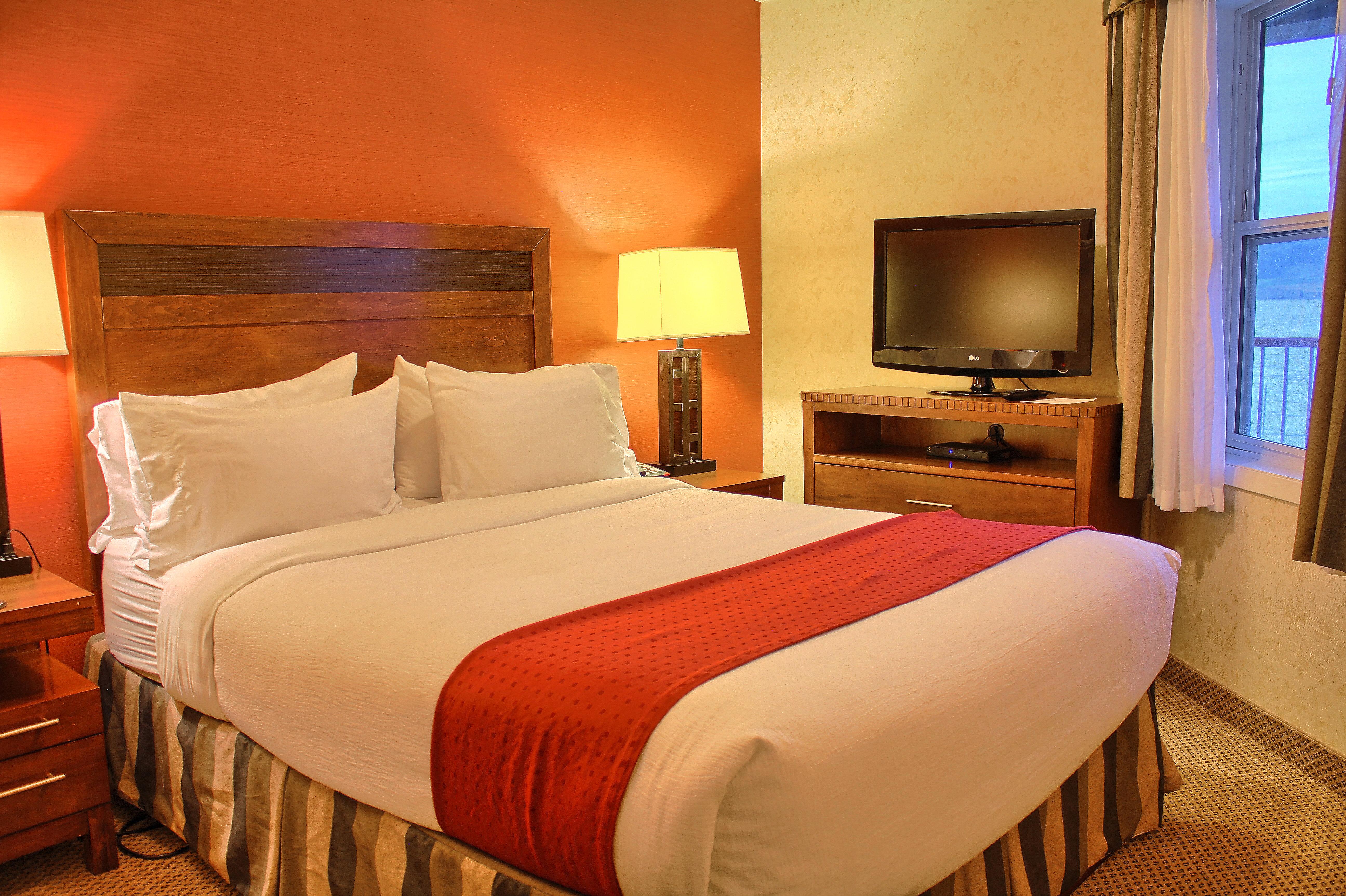 Holiday Inn Hotel & Suites Osoyoos By Ihg Exteriör bild