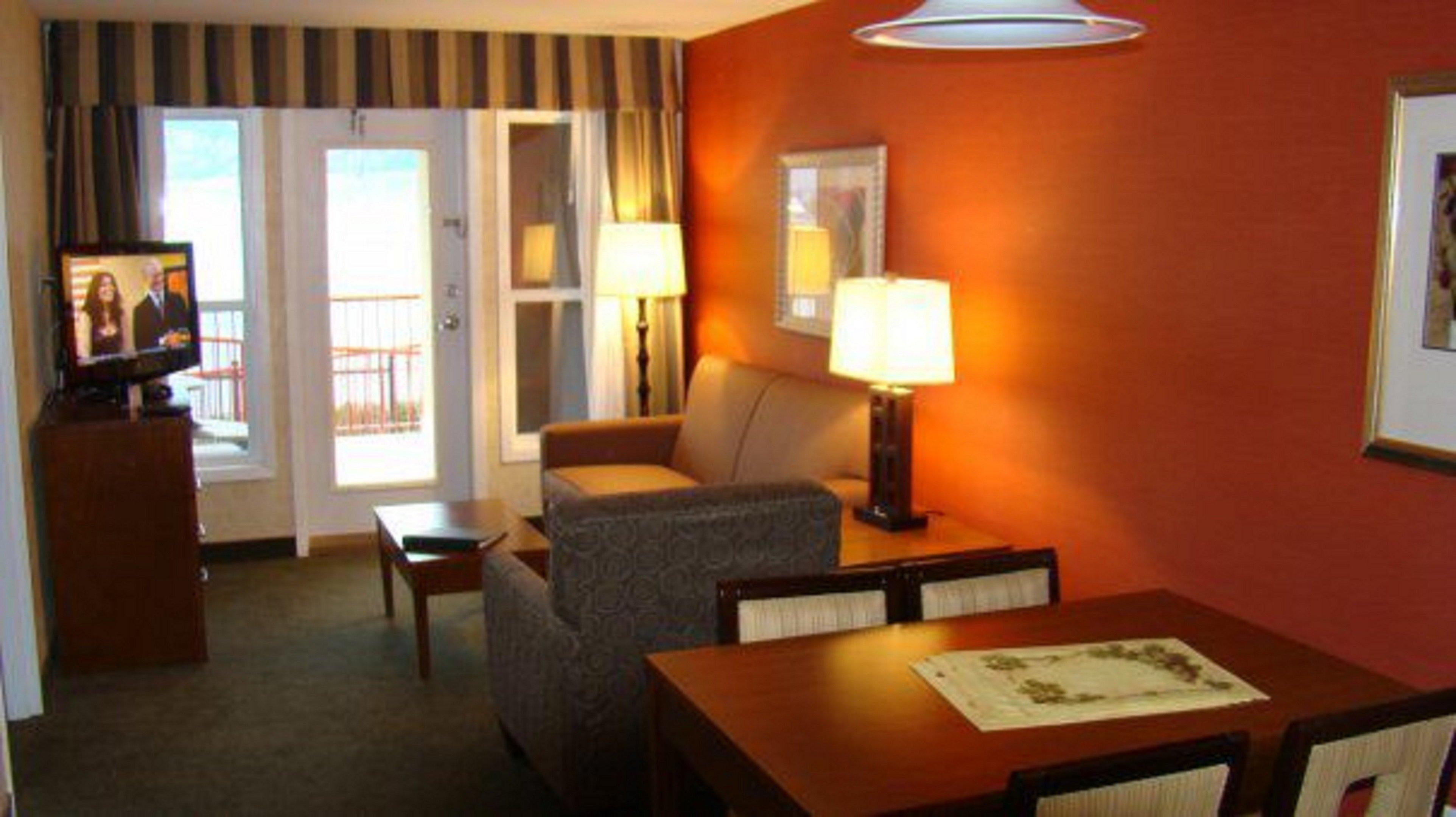 Holiday Inn Hotel & Suites Osoyoos By Ihg Exteriör bild